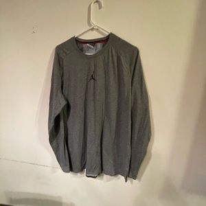 JORDAN LONG SLEEVE USED